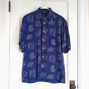 Striking abstract print summer shirt